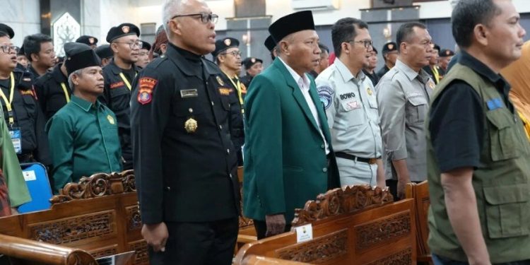 Wakil Ketua DPW LDII Kalimantan Timur, Eko Budiono menghadiri Diklat Restorative Justice Senkom Mitra Polri di Polresta Samarinda. Foto: LINES.