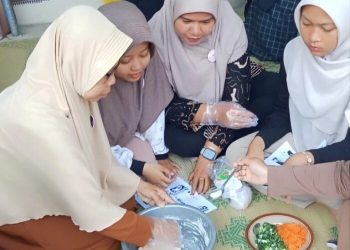 Latih Kemandirian Generus, LDII Kulon Progo Latih 70 Peserta Membuat Dimsum