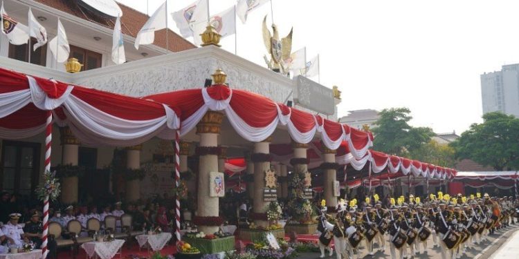 Perayaan Hari Jadi ke-81 Provinsi Jawa Timur di Gedung Negara Grahadi Surabaya pada Senin, (12/10/2026). Ketua DPW LDII Jawa Timur Moch Amrodji Konawi turut hadir di acara tersebut. Foto: LINES.