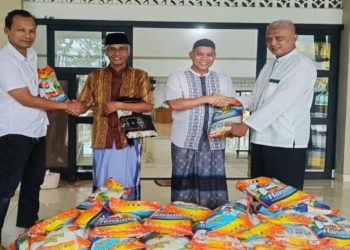 BP Batam Bantu 2,5 ton Beras untuk Masjid Naungan LDII